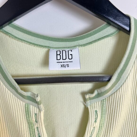 BDG Urban Outfitters Going for Gold Crop Top in Green Size X-Small/Small - Picture 5 of 9